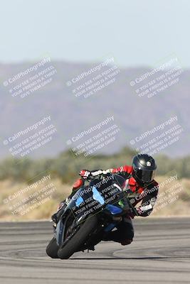 media/Nov-30-2025-TrackXperience (Sun) [[c0061d280f]]/3-Level 1/Session 3 (Turn 16)/